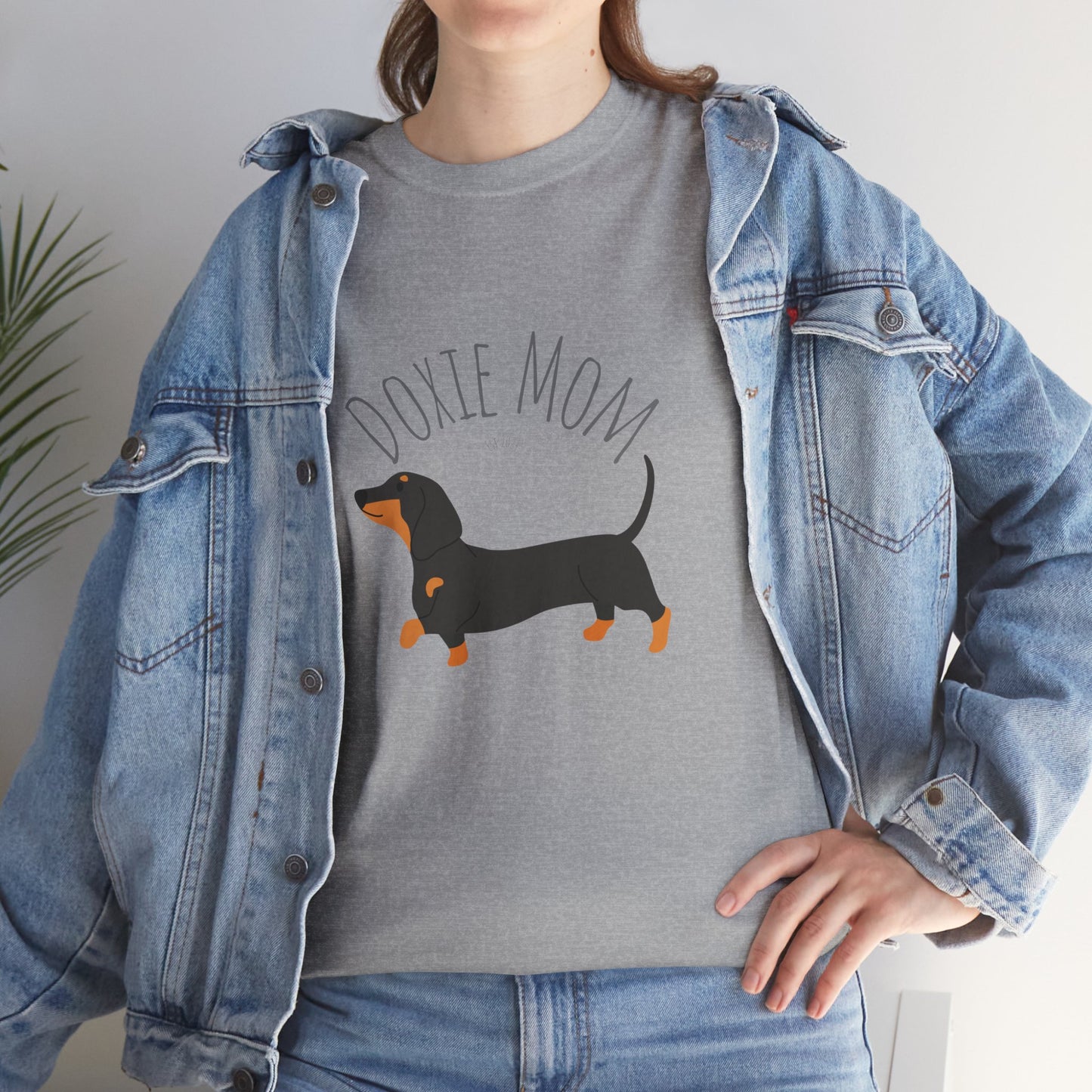 Doxie Mom Tee